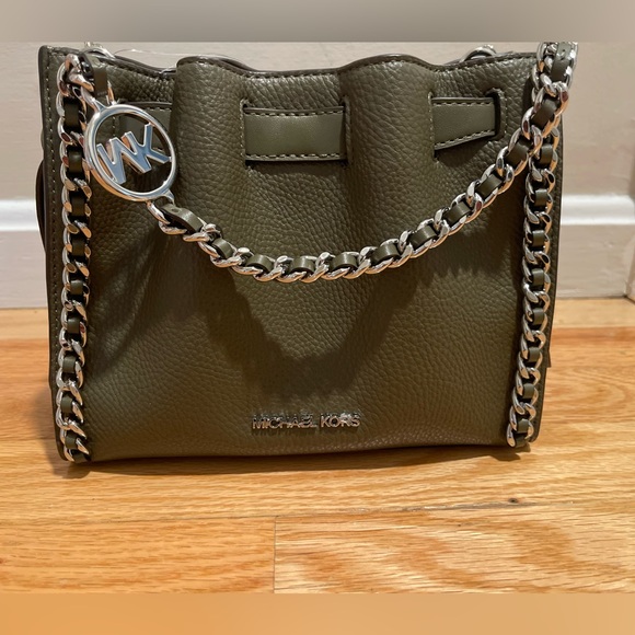 NWT Michael Kors Mina Small Chain Crossbody – Olive Green